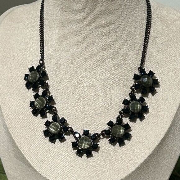 Floral Bib Costume Necklace 16" Blue Rhinestones Black Gun Metal Colored Chain - Picture 1 of 12